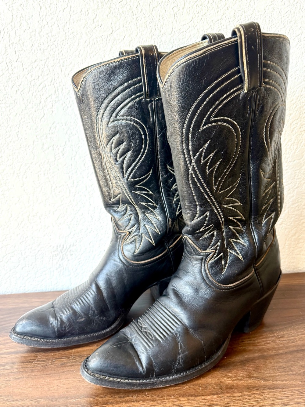Tony Lama Black Leather Western Cowboy Boots with Embroidered Shaft